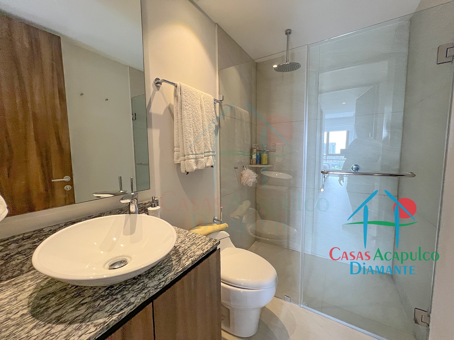 La Isla Fiji V9 - Baño completo 1